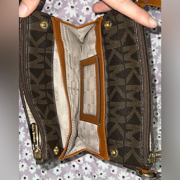 Brown Michael Kors Small Crossbody - Picture 3 of 5